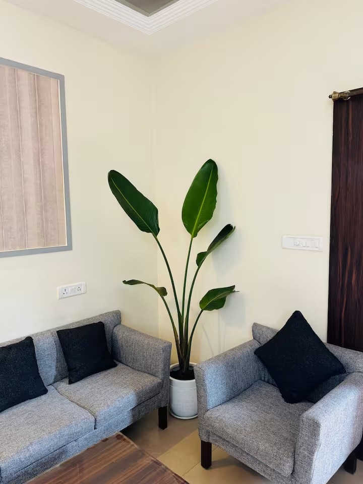 Mosaic Stays 3BHK Villa with Pool and Garden - Tap to explore photos