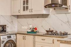 2BHK Apt -10mins to Candolim Beach by Unique Stays, Goa