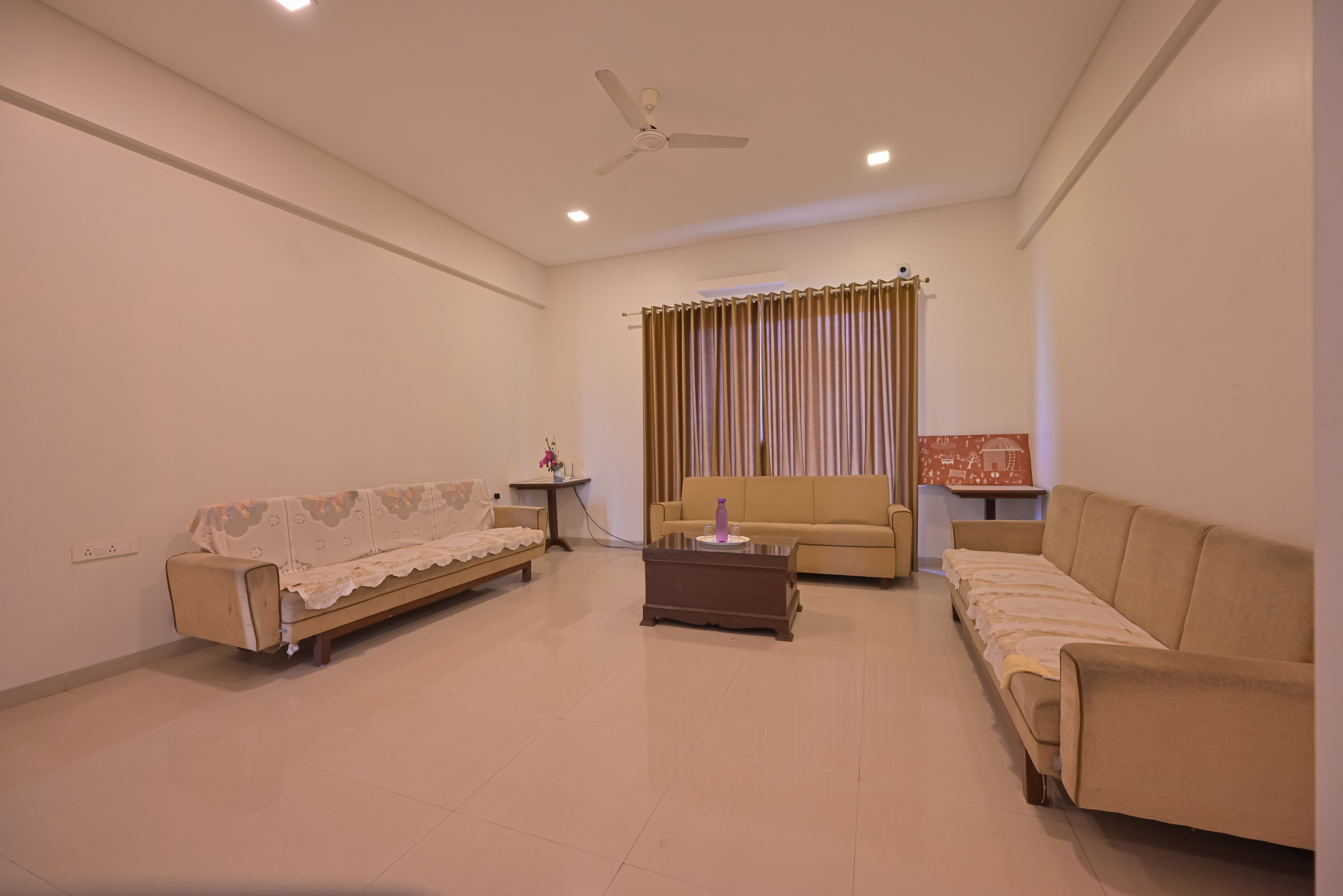 10 Hill Top Villa 6BHK with Private Pool - Tap to explore photos