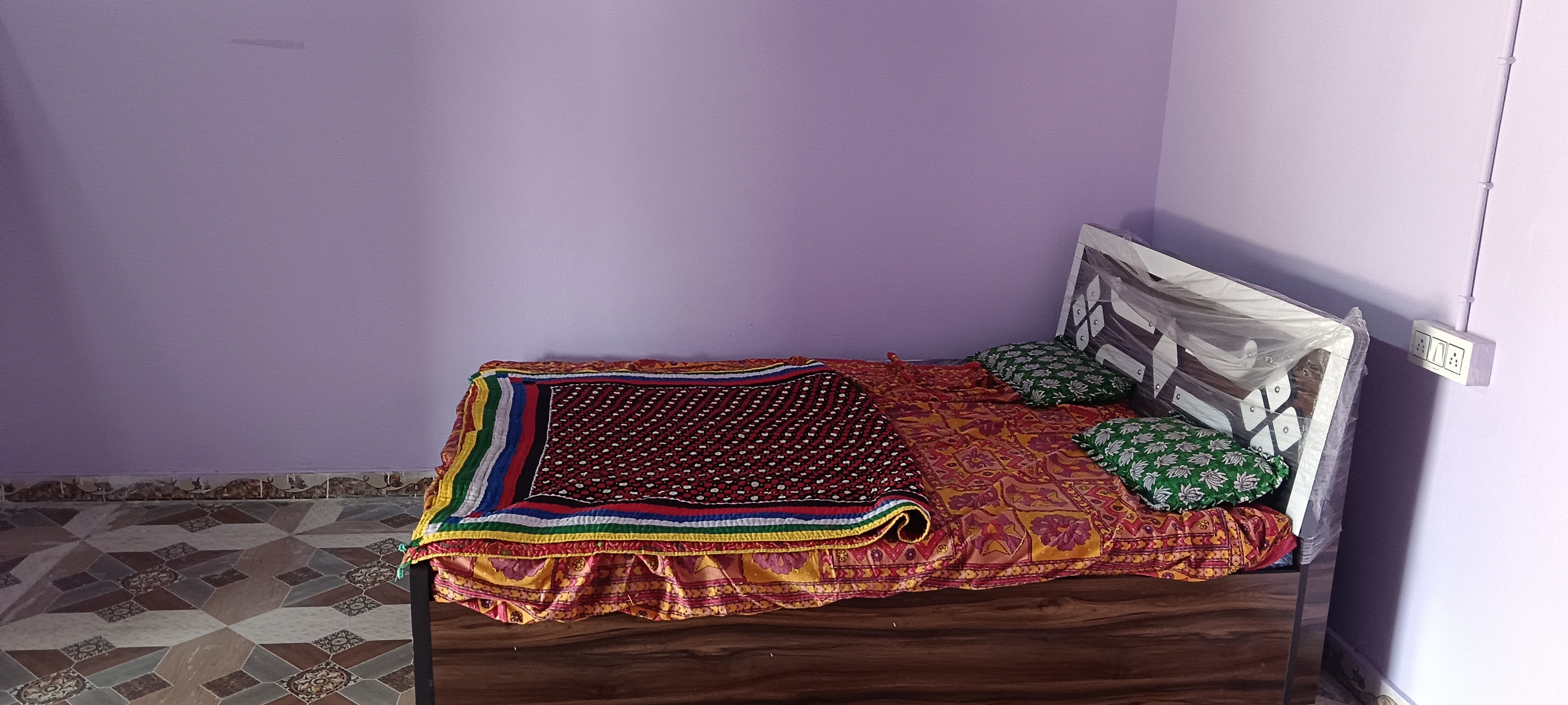 Nisha homestay - Tap to explore photos