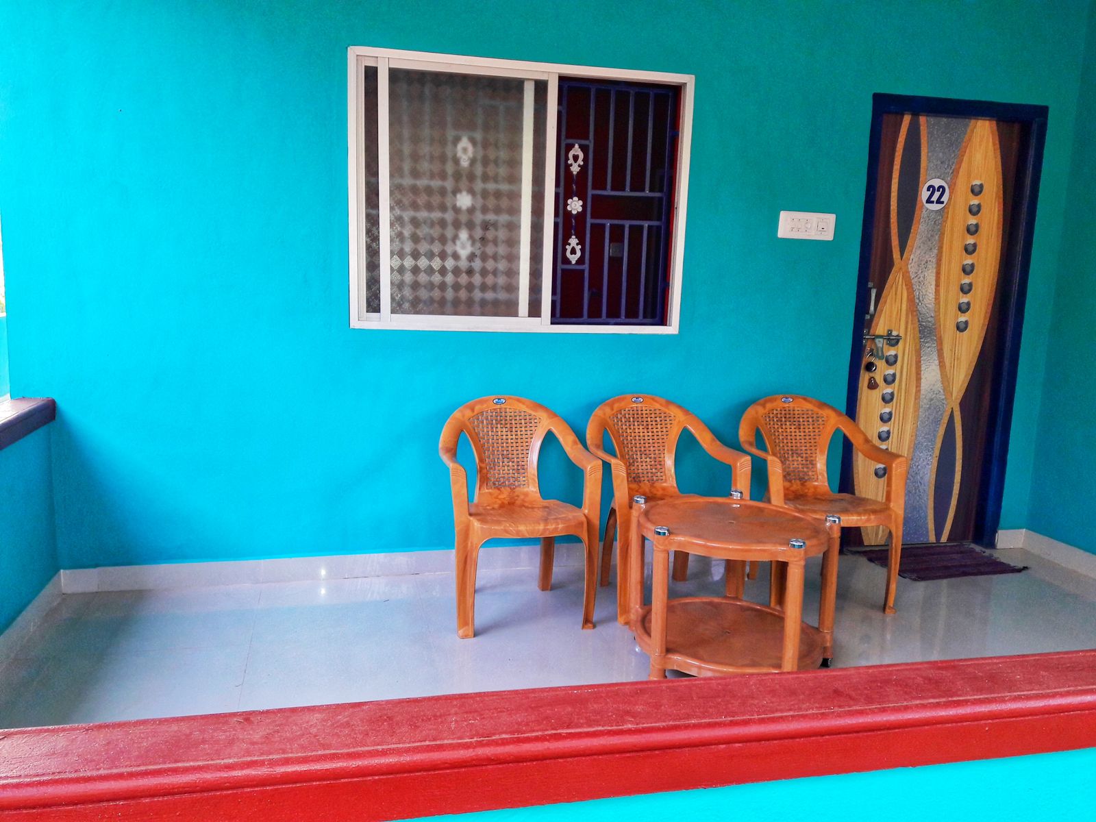 Patang Beach Cottage - Tap to explore photos