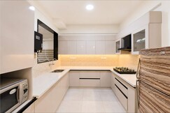 Spacious 3BHK Apartment Diamond District Domlur, Bangalore