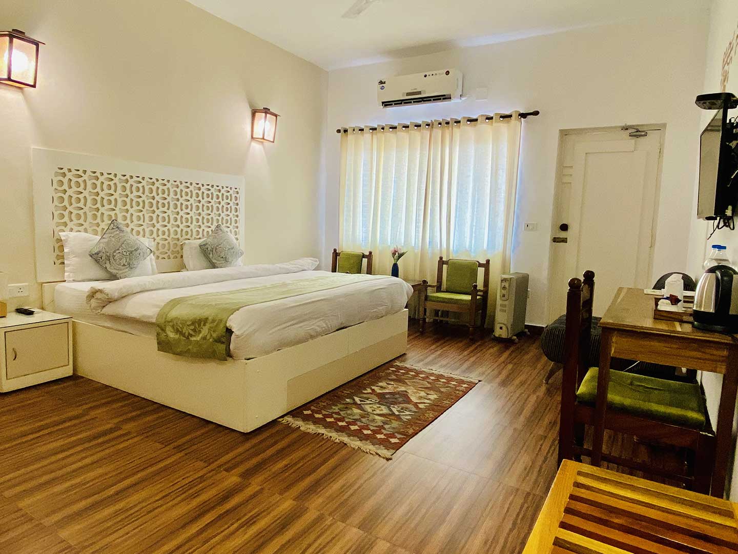 Sanskriti Vedic Retreat - Tap to explore photos