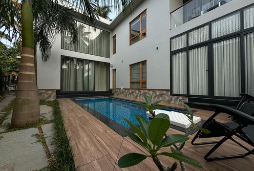 AURORA-The Pool Villa