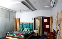 Super Deluxe Room