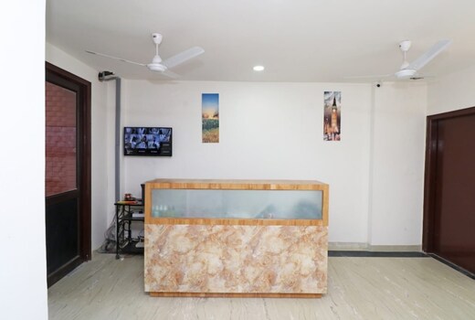 The Primero Hotel L Block Gurgaon