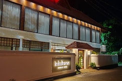 Indudharam Tourist Home   Vaikom Temple, Vaikom