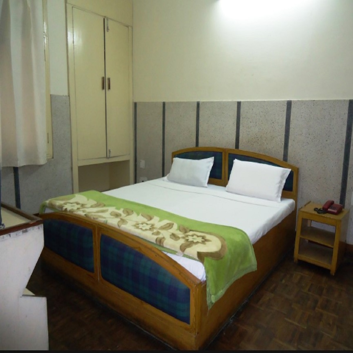 Hotel Amarpali - Tap to explore photos