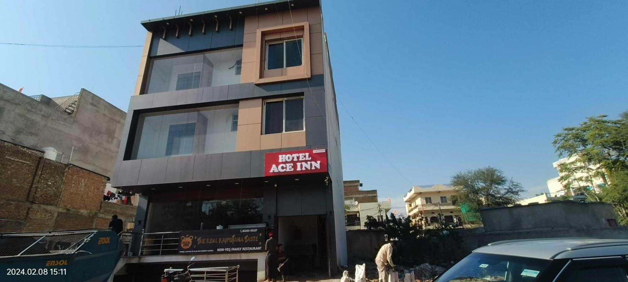 Hotel Ace Inn - Tap to explore photos