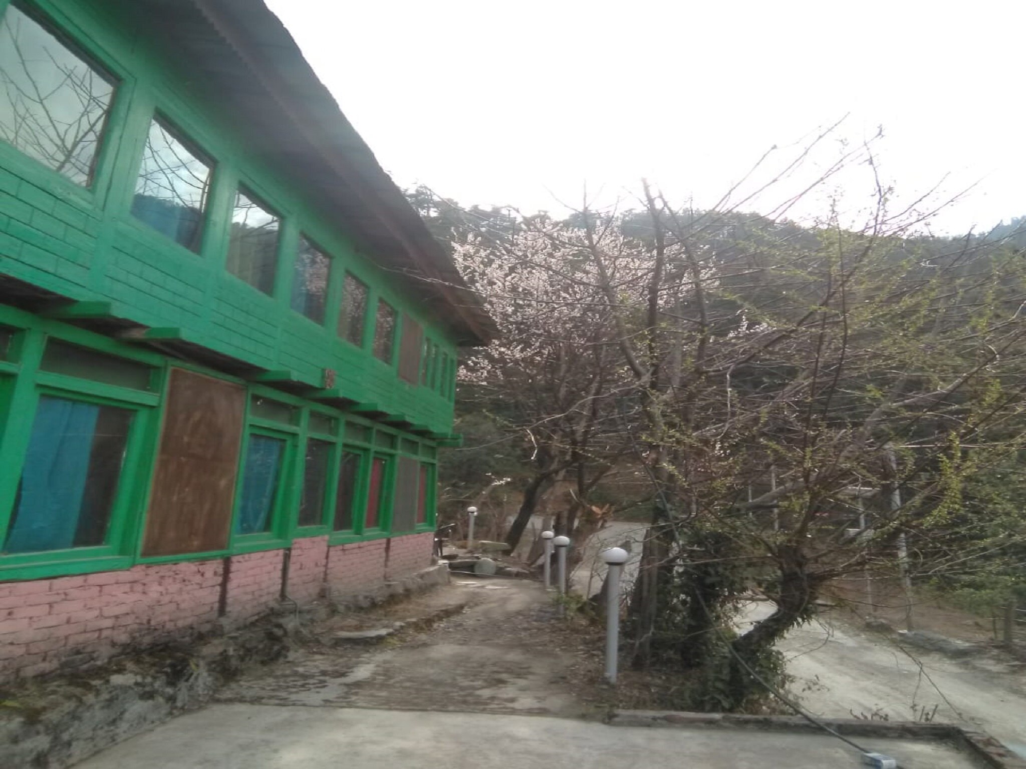 KALI DASS HOME STAY - Tap to explore photos