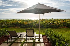DoubleTree Suites by Hilton Melbourne Beach Oceanfront, Brevard