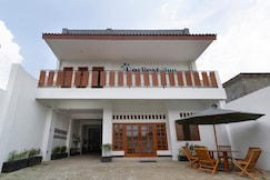 Hotel O Forrest' inn, Kediri