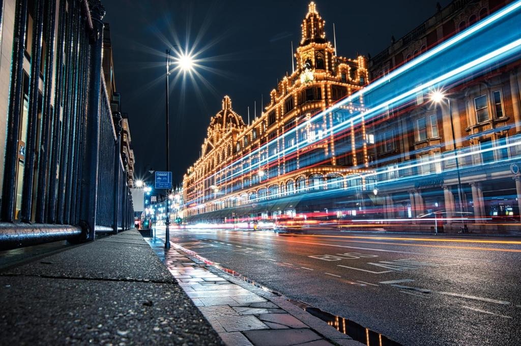 Zedwell Knightsbridge Hotel - Tap to explore photos
