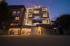 FabHotel Globe Express - Nr. Ruby Hospital, Kolkata