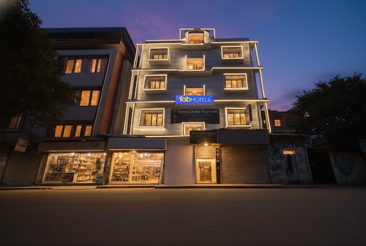 FabHotel Globe Express - Nr. Ruby Hospital