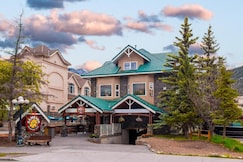 Samesun Banff Hostel, Canmore, Alberta