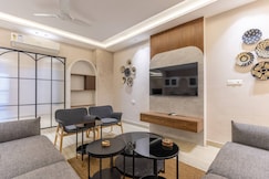 Ganga Serenity 4BHK With River View Jacuzzi, Rishikesh