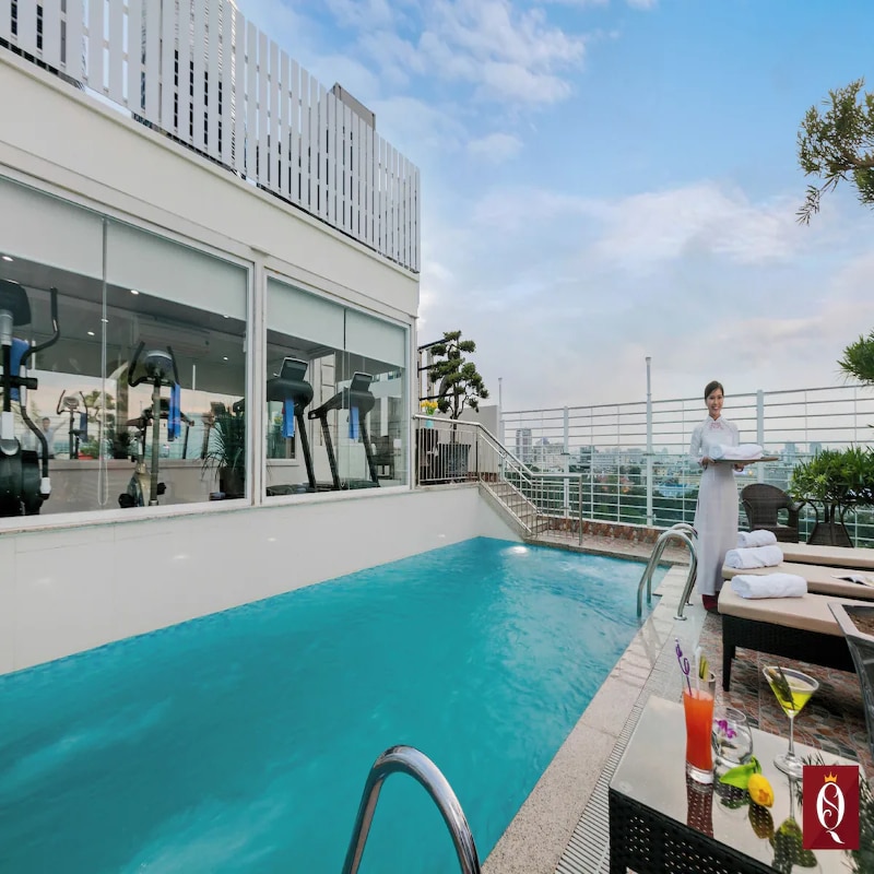 Splendid Premium Hotel - Tap to explore photos