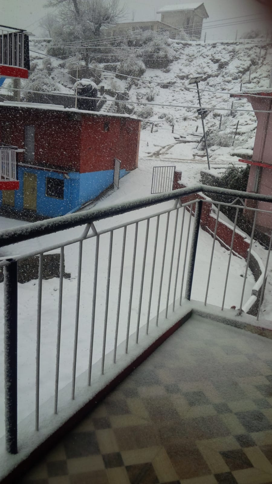 R K Homestay - Tap to explore photos