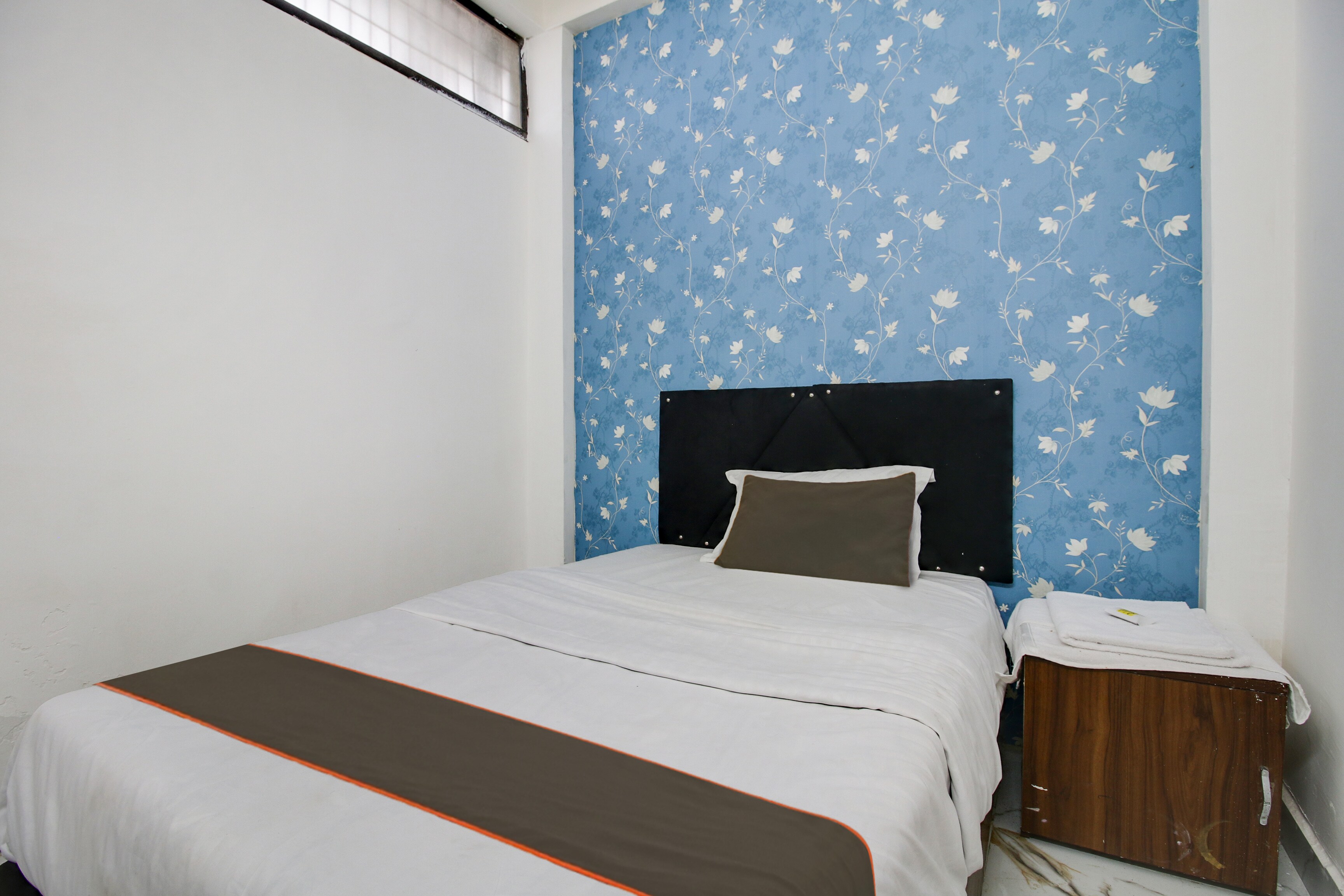 Hotel O Sawariya Regency - Tap to explore photos