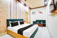 Hotel O Platinum, Ghaziabad