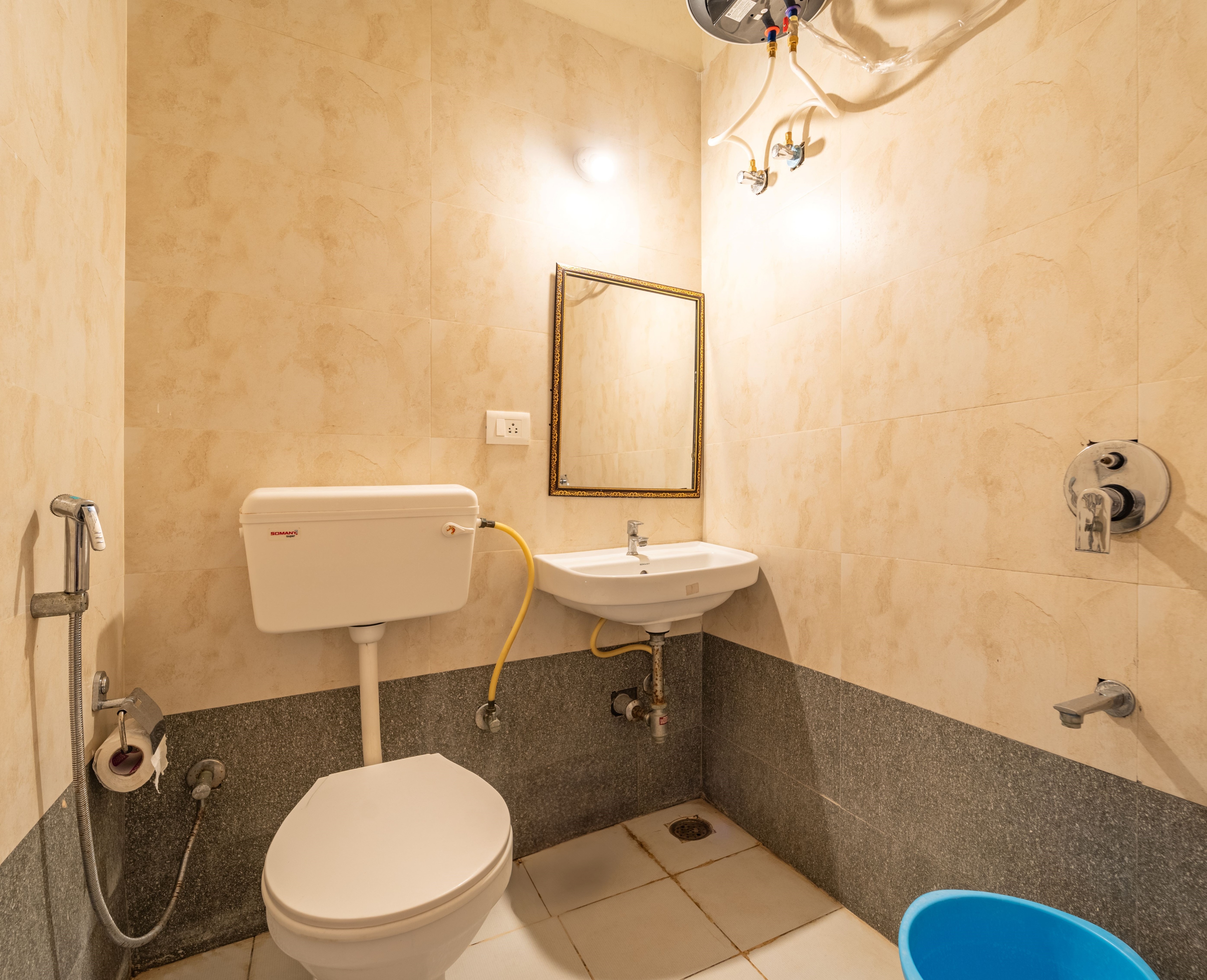 Octave The Suites - Tap to explore photos