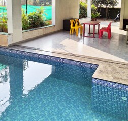 Swimming Pool 1