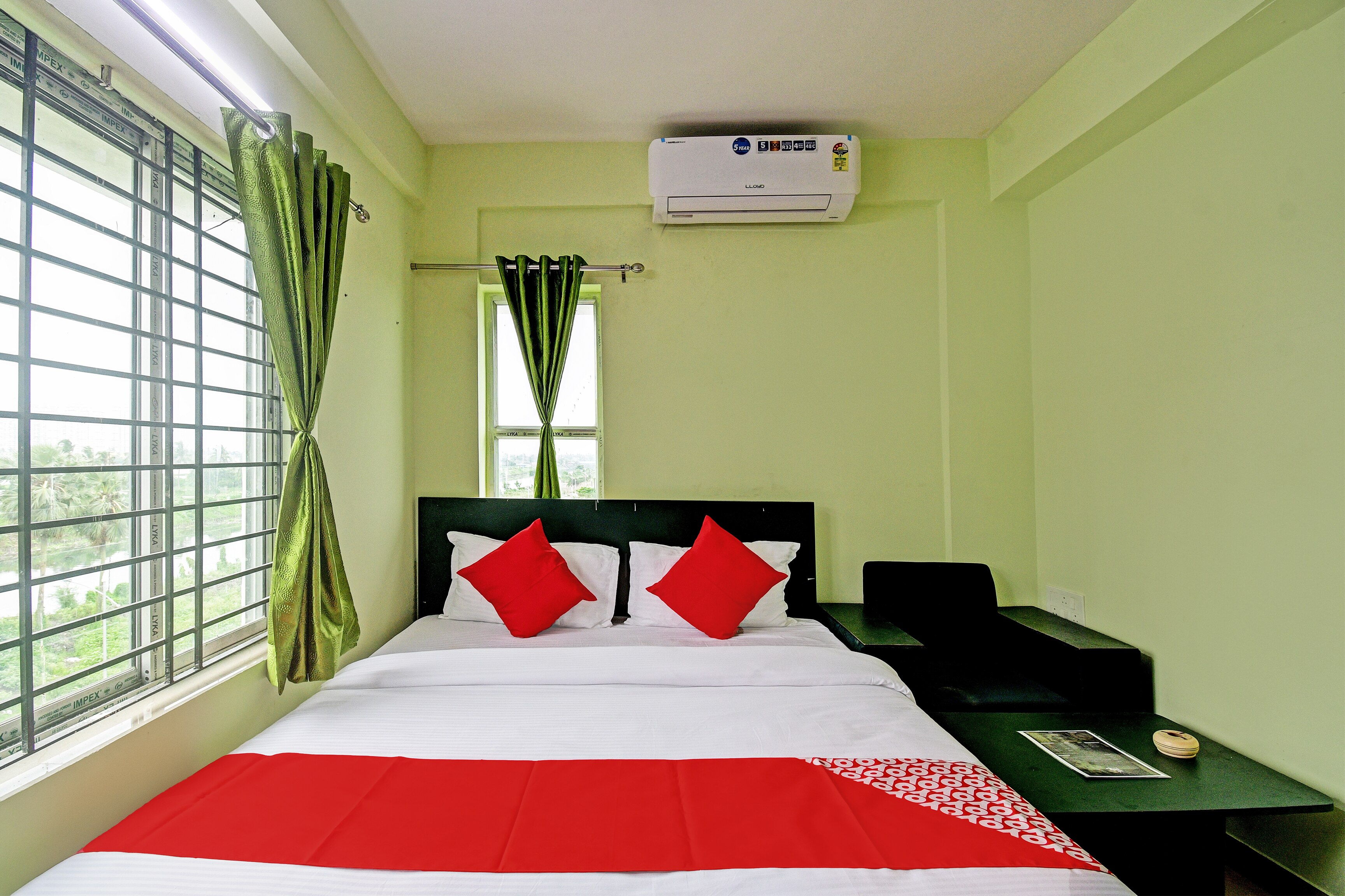 Hotel O Night Quine Guest House - Tap to explore photos