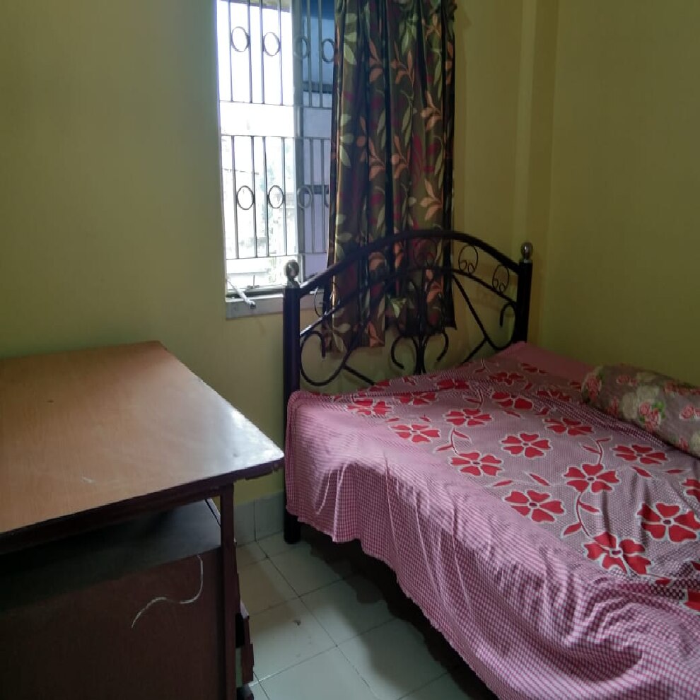 Mira Home Stay - Tap to explore photos