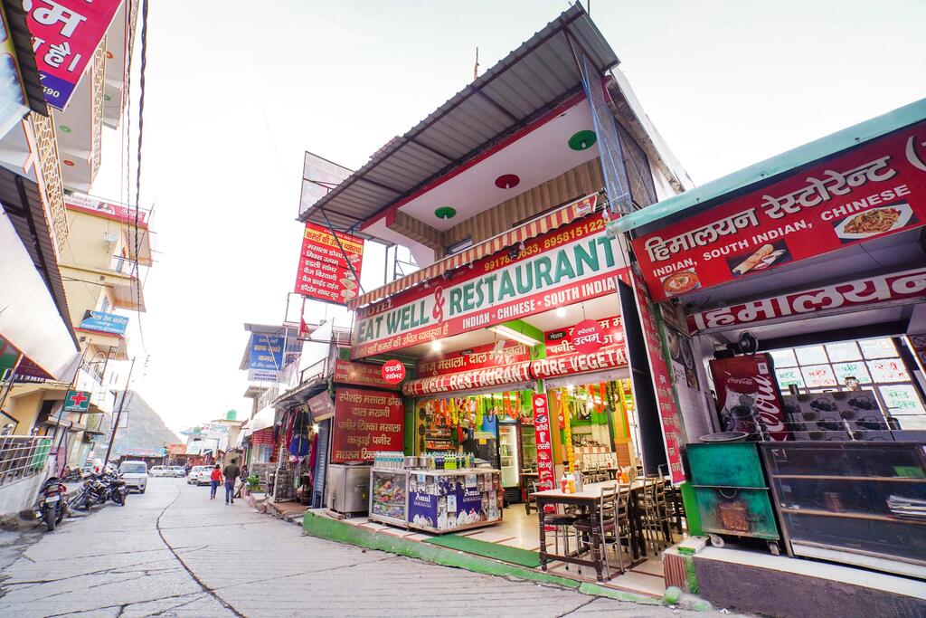 Eat well Guest House - Tap to explore photos