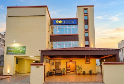 FabHotel Atithi Bhawan