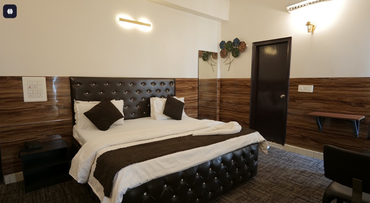 Hotel Kuber  Sonipat Murthal - Tap to explore photos
