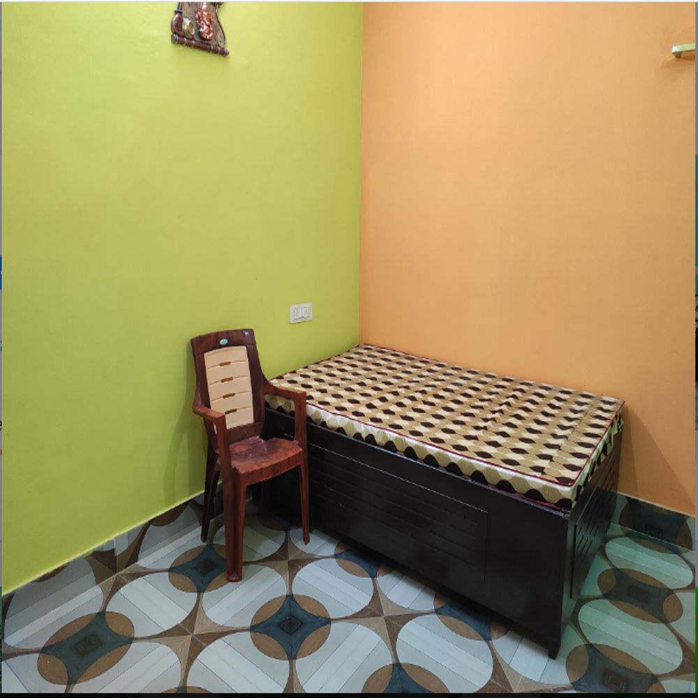 Ayodhya Lodge And Dormitory - Tap to explore photos