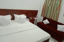 HOTEL DAANA PANI, Barmer