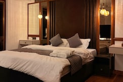 Lapstay LOFT0812 Duplex City View, Gurgaon