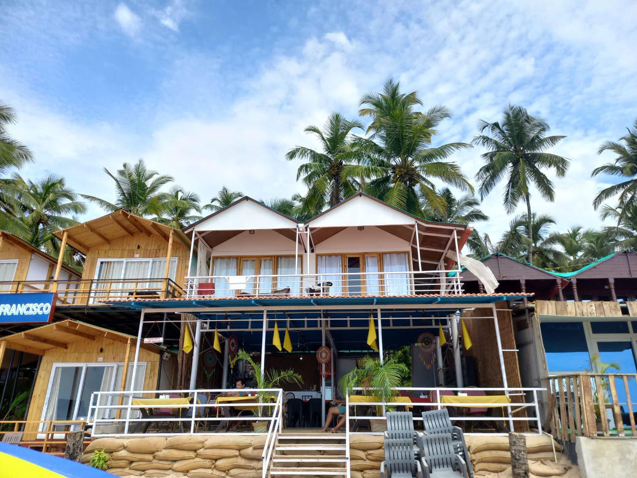 Royal Castle Beach Resort Palolem - Tap to explore photos