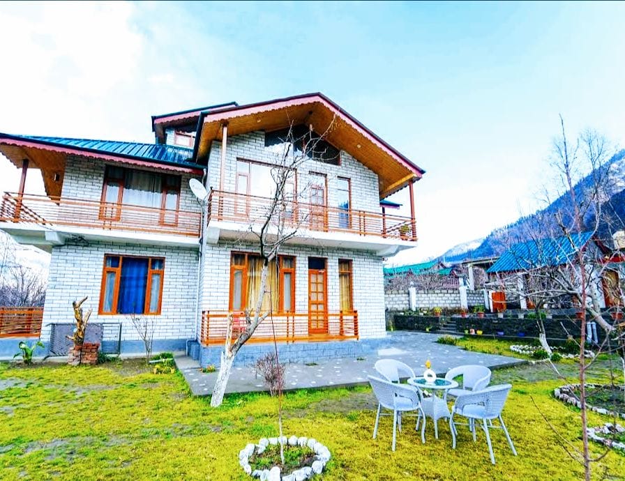 TATTV HOMESTAY MANALI - Tap to explore photos