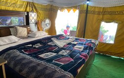 Deluxe River View Camps