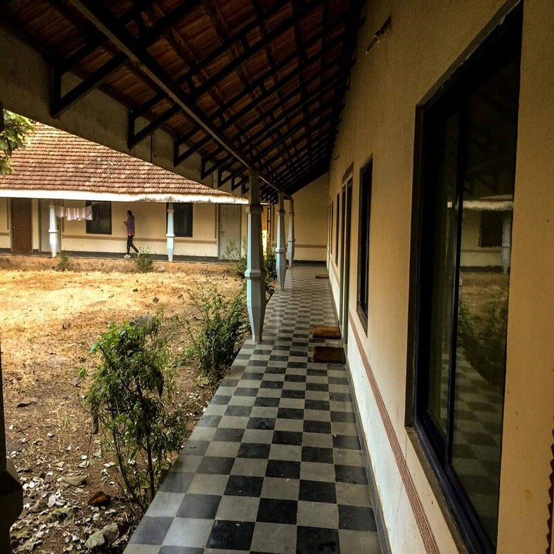 Vanavasika Tourist Home - Tap to explore photos
