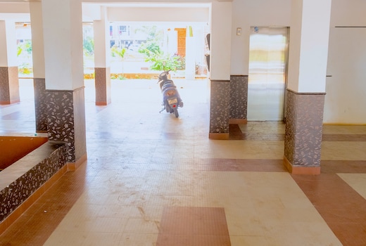 Comfortable studio room at candolim with free wifi pool and parking