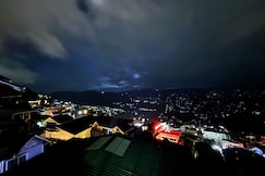 GOLDEN OREN & SPA-100Mts From MALL ROAD, Darjeeling