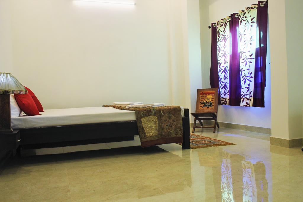Rising Shemesh Homestay - Tap to explore photos