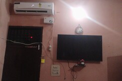 Hotel Unique, Panipat