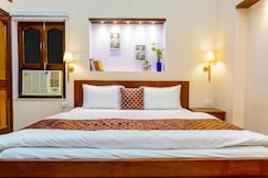 Blessings Homestay  A luxury Abode with Garden, Varanasi