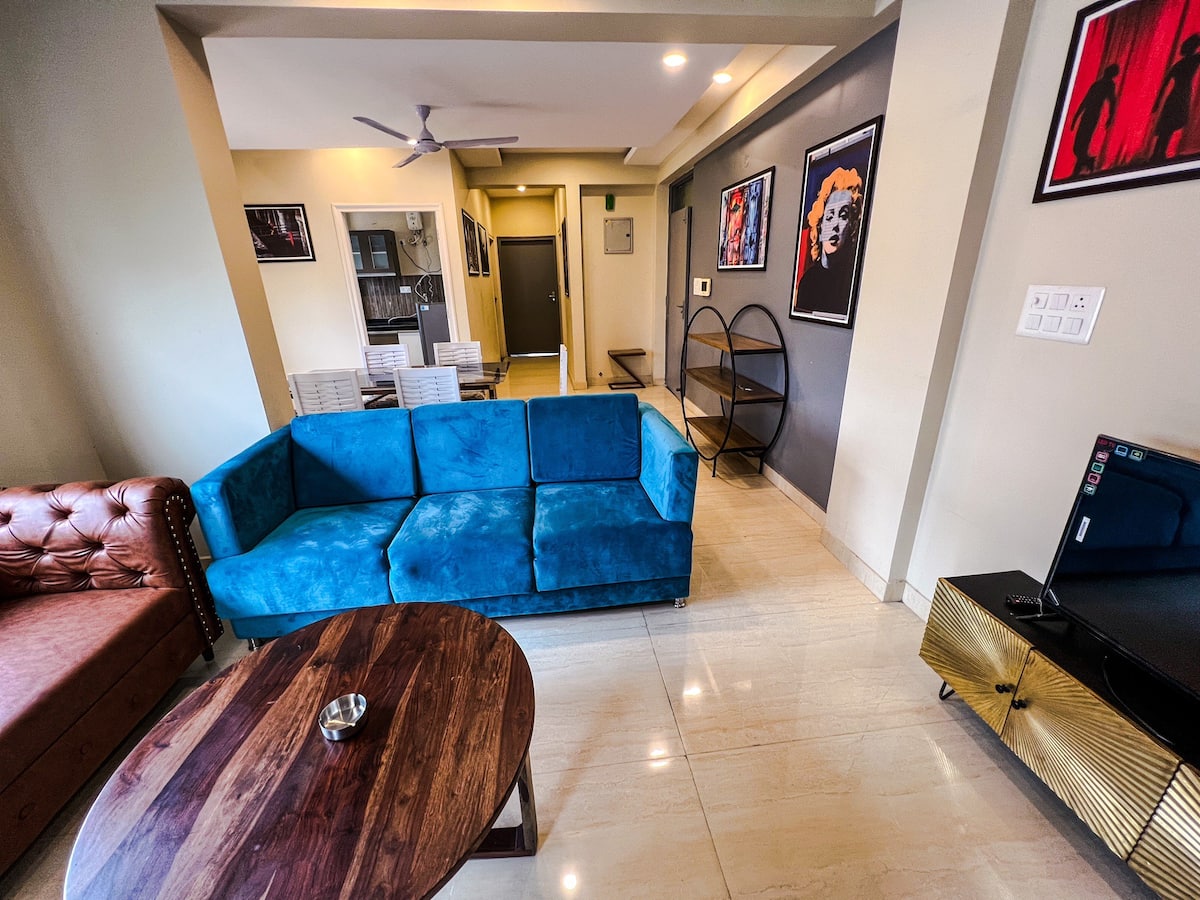 One Uptown 302 (modern 3BHK loft) - Tap to explore photos