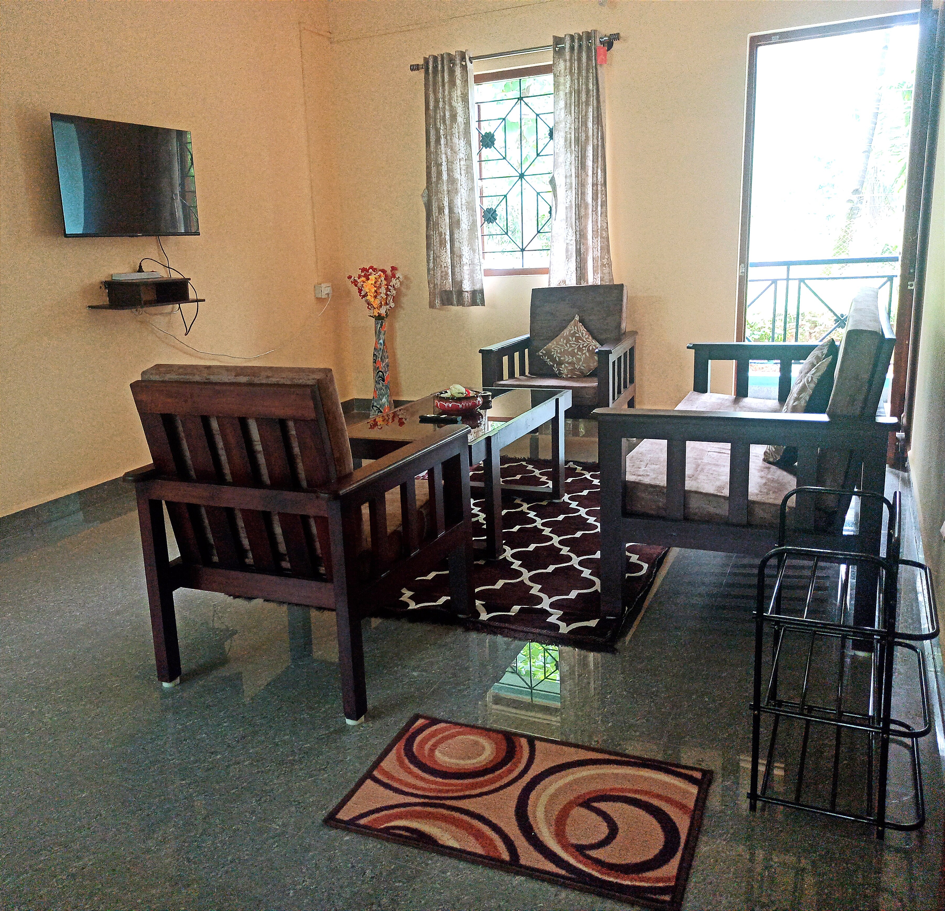 Benirosa Residency Homestay Apartment 1 - Tap to explore photos