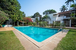 StayVista | 3 BHK Saanu Ki Villa with Pool, Goa
