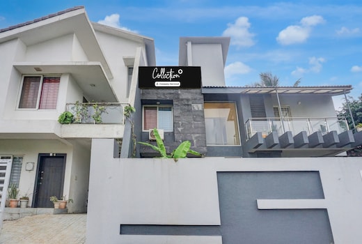 Super Collection O Khatri Park Formerly Aum Villa