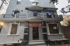 Aaradhy Yatri Sadan, Mathura