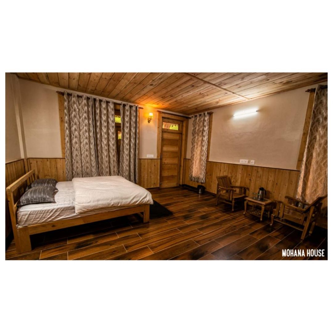 Mohana Homestay - Tap to explore photos